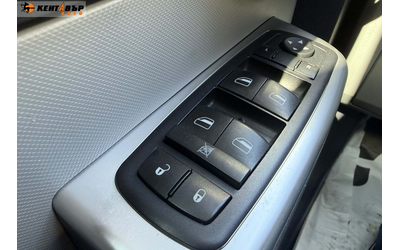 Dodge Nitro Автоматик/4х4/ГАРАНЦИЯ ОТ КЕНТАВЪР - автомобили, коли, обяви за нови и употребявани 13