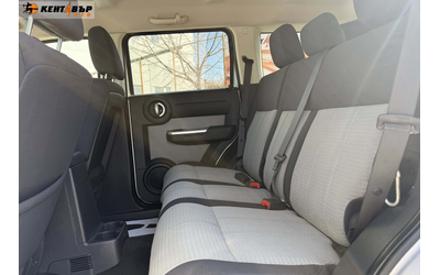 Dodge Nitro Автоматик/4х4/ГАРАНЦИЯ ОТ КЕНТАВЪР - автомобили, коли, обяви за нови и употребявани 8