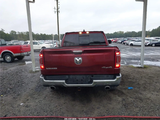 Dodge RAM 1500 LARAMIE 4X4 5'7 BOX / FULL MAXX - автомобили, коли, обяви за нови и употребявани 4