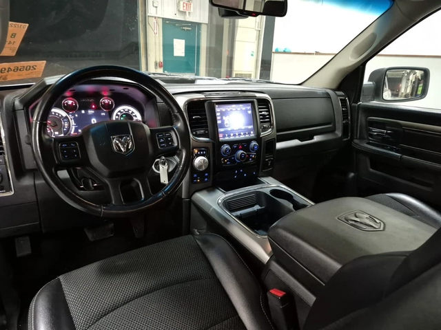 Dodge RAM 1500 * SPORT CREW CAB SHORT BED * CARFAX * ЦЕНА ДО БГ - автомобили, коли, обяви за нови и употребявани 11