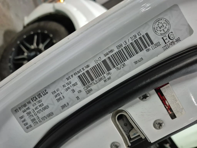 Dodge RAM 1500 * SPORT CREW CAB SHORT BED * CARFAX * ЦЕНА ДО БГ - автомобили, коли, обяви за нови и употребявани 15