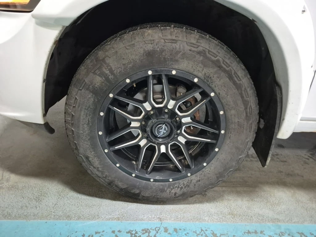 Dodge RAM 1500 * SPORT CREW CAB SHORT BED * CARFAX * ЦЕНА ДО БГ - автомобили, коли, обяви за нови и употребявани 5