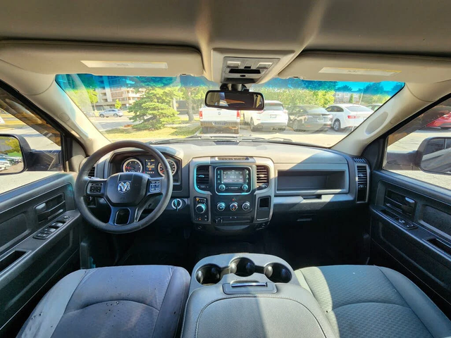 Dodge RAM 1500 2016| TRADESMAN| ECODIESEL| 4WD CARFAX - автомобили, коли, обяви за нови и употребявани 6