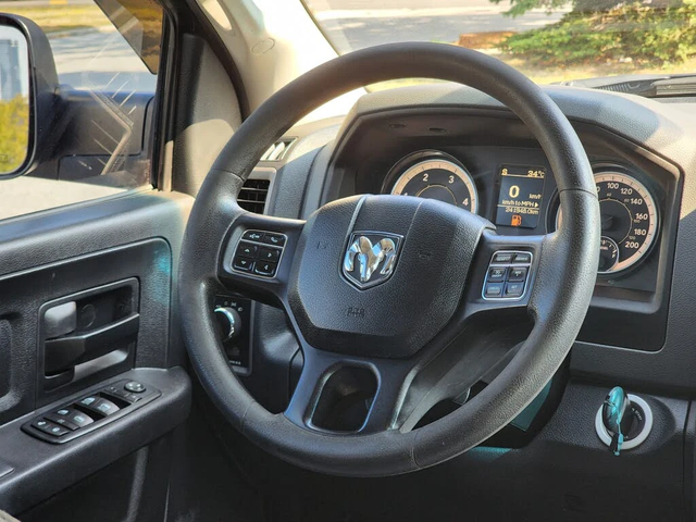 Dodge RAM 1500 2016| TRADESMAN| ECODIESEL| 4WD CARFAX - автомобили, коли, обяви за нови и употребявани 7