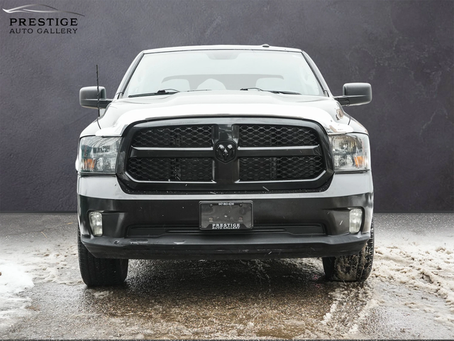 Dodge RAM 1500 2017* 4WD Crew Cab 140.5" Express* V8 HEMI - автомобили, коли, обяви за нови и употребявани 1