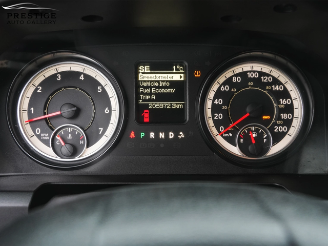 Dodge RAM 1500 2017* 4WD Crew Cab 140.5" Express* V8 HEMI - автомобили, коли, обяви за нови и употребявани 7