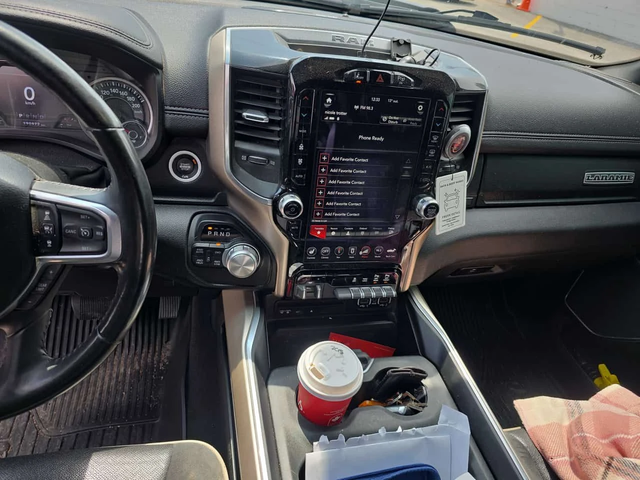 Dodge RAM 1500 * Laramie * 360 * ДИСТРОНИК * ПОДГРЕВИ * ПАМЕТ - автомобили, коли, обяви за нови и употребявани 8