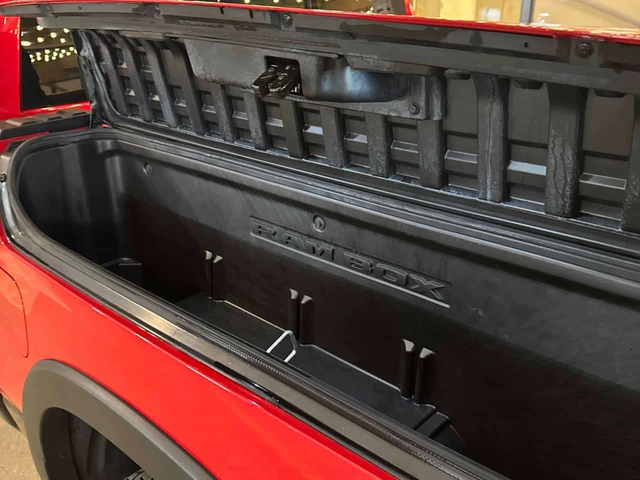 Dodge RAM 1500 * Rebel * PANO* KEYLESS* ПОДГРЕВ* - автомобили, коли, обяви за нови и употребявани 14
