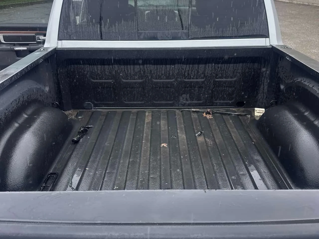 Dodge RAM 1500 * Laramie * ОБДУХВАНЕ * КОМПЛЕКТ ГУМИ - автомобили, коли, обяви за нови и употребявани 13