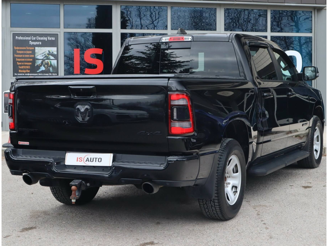 Dodge RAM 1500 5.7 HEMI V8/Crew Cab Long/4WD/Камера/Подгрев - автомобили, коли, обяви за нови и употребявани 3