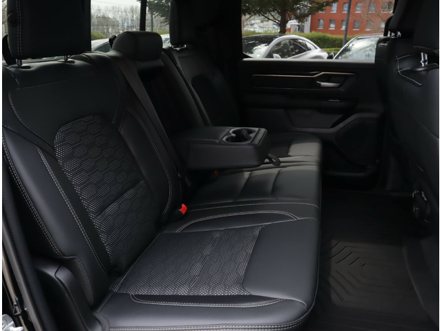 Dodge RAM 1500 5.7 HEMI V8/Crew Cab Long/4WD/Камера/Подгрев - автомобили, коли, обяви за нови и употребявани 8