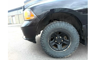 Dodge RAM 1500 * Sport * CARFAX * 5.7 HEMI - автомобили, коли, обяви за нови и употребявани 6
