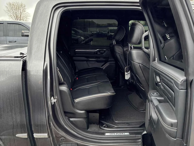 Dodge RAM 1500 Limited / КЛИП НА МОТОРА / ВЪЗДУХ - автомобили, коли, обяви за нови и употребявани 10