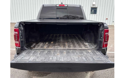Dodge RAM 1500 Limited / КЛИП НА МОТОРА / ВЪЗДУХ - автомобили, коли, обяви за нови и употребявани 11