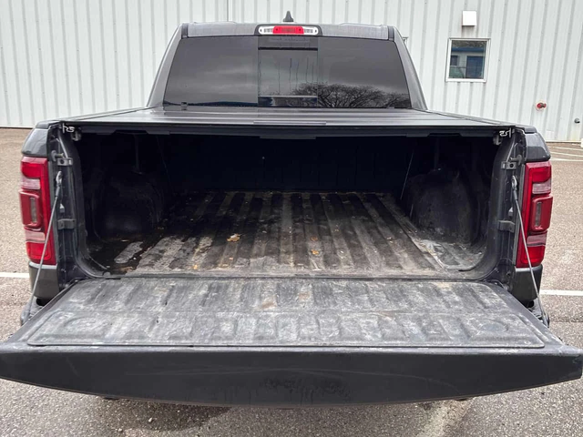 Dodge RAM 1500 Limited / КЛИП НА МОТОРА / ВЪЗДУХ - автомобили, коли, обяви за нови и употребявани 11