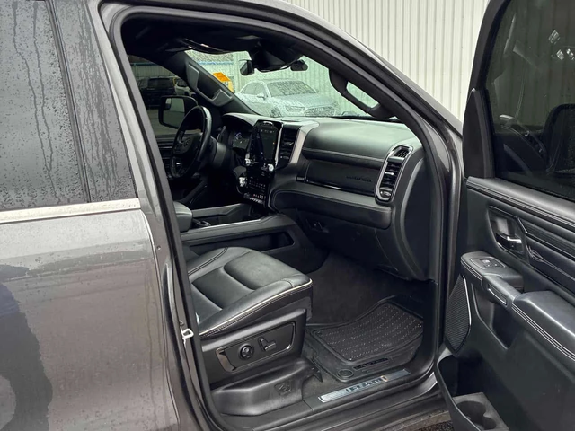 Dodge RAM 1500 Limited / КЛИП НА МОТОРА / ВЪЗДУХ - автомобили, коли, обяви за нови и употребявани 9
