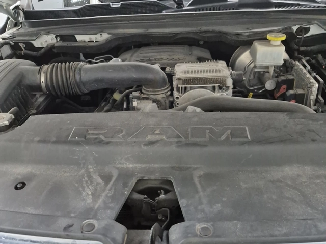 Dodge RAM 1500 Limited/AWD/5.7/H&K/Pano/Обдухване - автомобили, коли, обяви за нови и употребявани 16