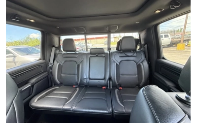Dodge RAM 1500 SPORT GT * 5.7 HEMI * AWD * REMOTE START * CARPLAY - автомобили, коли, обяви за нови и употребявани 10