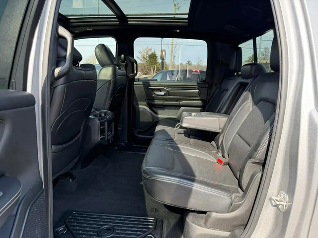 Dodge RAM 1500 HEMI 4X4 CREW CAB V8 5.7 - автомобили, коли, обяви за нови и употребявани 13