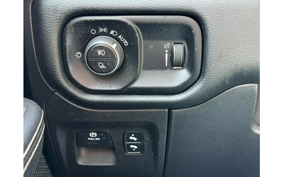 Dodge RAM 1500 HEMI 4X4 CREW CAB V8 5.7 - автомобили, коли, обяви за нови и употребявани 9