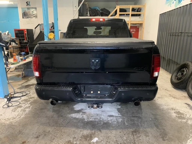 Dodge RAM 1500 Classic Warlock Crew Cab 4WD* 5.7 HEMI* - автомобили, коли, обяви за нови и употребявани 3