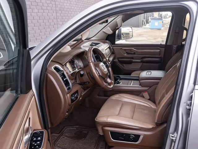 Dodge RAM 1500 LARAMIE LONGHORN* 5.7* ОБДУХ* КАМЕРА* КРАЙНА ЦЕНА - автомобили, коли, обяви за нови и употребявани 5