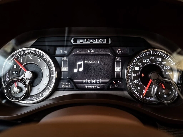 Dodge RAM 1500 LARAMIE LONGHORN* 5.7* ОБДУХ* КАМЕРА* КРАЙНА ЦЕНА - автомобили, коли, обяви за нови и употребявани 7
