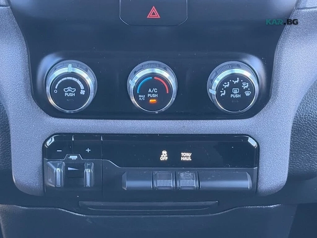 Dodge RAM 1500 Tradesman Crew Cab 4WD* 5.7* - автомобили, коли, обяви за нови и употребявани 12
