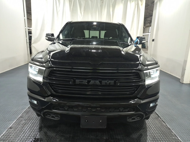 Dodge RAM 1500 Sport Crew Cab Short Bed / 5.7 HEMI V8 / 4WD - автомобили, коли, обяви за нови и употребявани 1