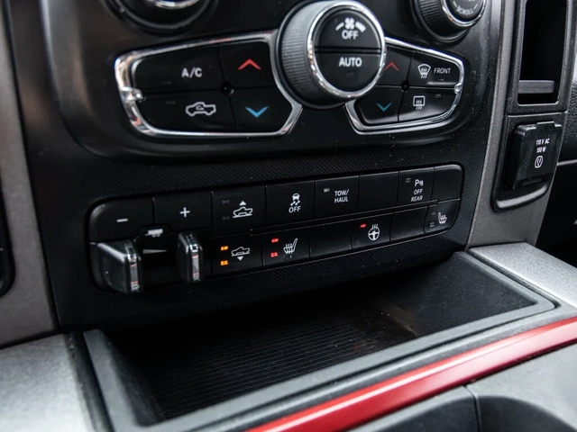 Dodge RAM 1500 Rebel Crew Cab | 4WD | - автомобили, коли, обяви за нови и употребявани 10
