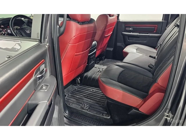 Dodge RAM 1500 5.7* Crew Cab* ПОДГРЕВ* ОБДУХ* ЛИЗИНГ - автомобили, коли, обяви за нови и употребявани 6