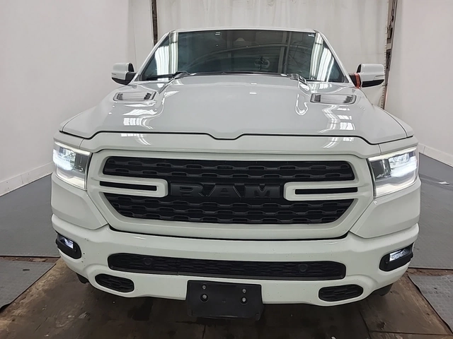 Dodge RAM 1500 SPORT CREW CAB SHORT BED - автомобили, коли, обяви за нови и употребявани 1