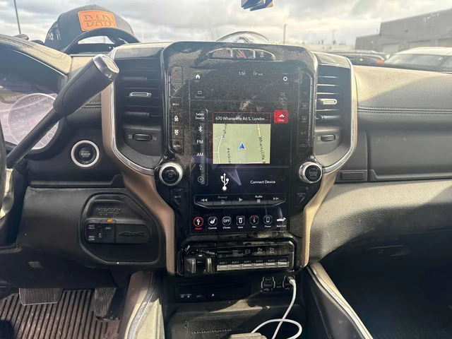 Dodge RAM * Laramie * PANO* KEYLESS* ПОДГРЕВ* - автомобили, коли, обяви за нови и употребявани 8