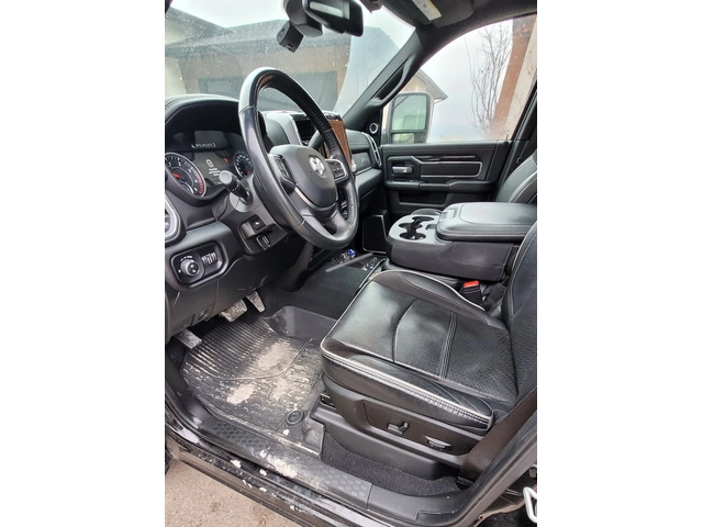 Dodge RAM 3500 * Laramie * CARFAX * ЦЕНА ДО БГ - автомобили, коли, обяви за нови и употребявани 3