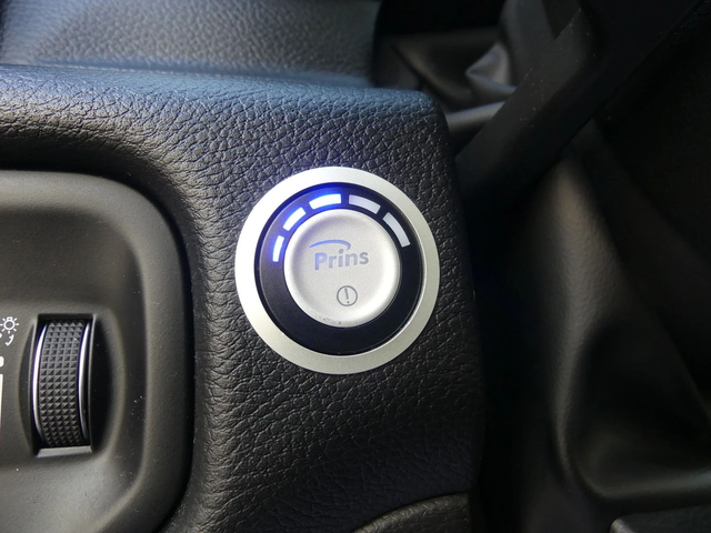 Dodge Ram 1500 Bighorn LPG - автомобили, коли, обяви за нови и употребявани 12