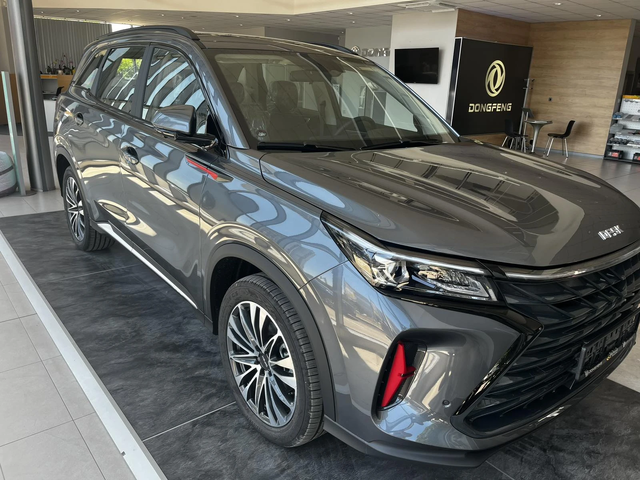 DONGFENG 600 1.5i AT - автомобили, коли, обяви за нови и употребявани 0