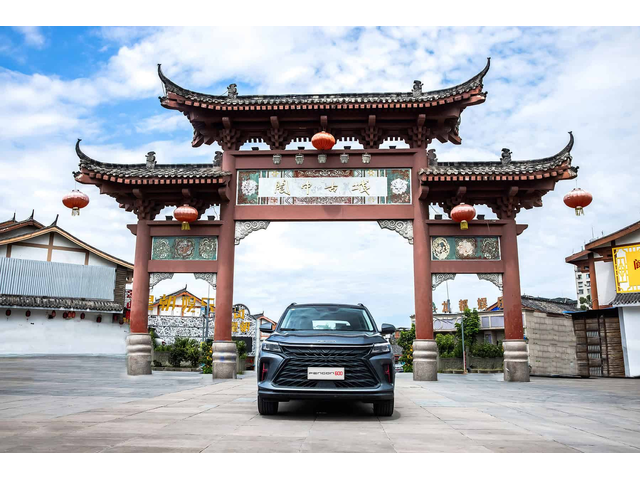 DONGFENG Box, 2026 г., 1 км, 181 к.с. - автомобили, коли, обяви за нови и употребявани 2
