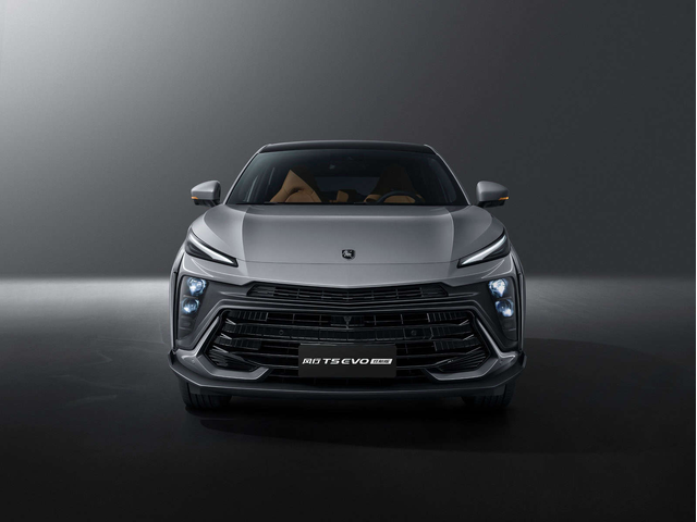 DONGFENG Dongfeng Forthing T5 HEV, 2026 г., 1 км, 195 к.с. - автомобили, коли, обяви за нови и употребявани 2