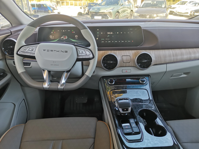 DONGFENG M4-YACHT FORTHING 360 CAMERA - автомобили, коли, обяви за нови и употребявани 5