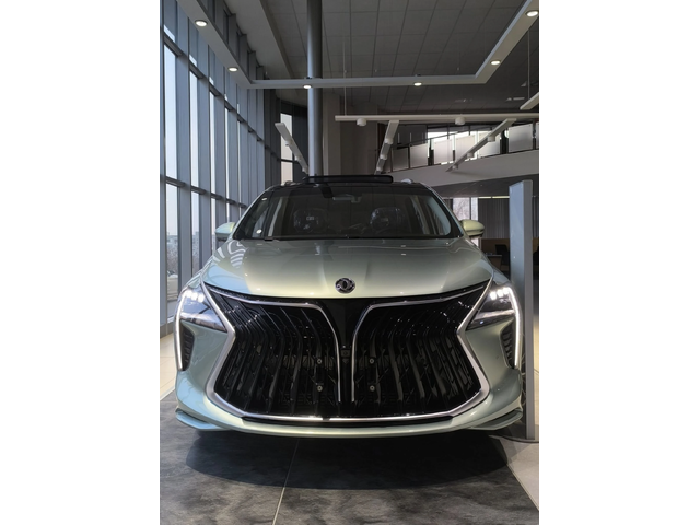 DONGFENG M4-YACHT 1.5i - автомобили, коли, обяви за нови и употребявани 0