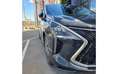 dongfeng-m4-yacht - 2