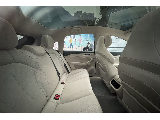 DONGFENG S7 Forthing S7 - автомобили, коли, обяви за нови и употребявани 2