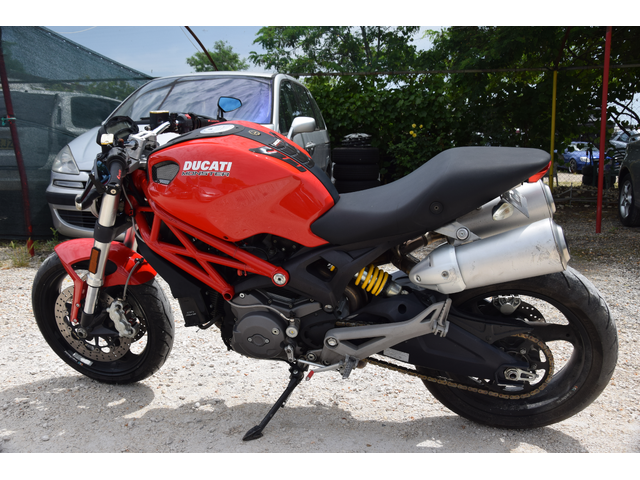Други Друг Ducati Monster 696 - автомобили, коли, обяви за нови и употребявани 0
