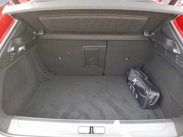 DS 4 CROSS TROCADERO PureTech 130 EAT8 E6.4 - автомобили, коли, обяви за нови и употребявани 8