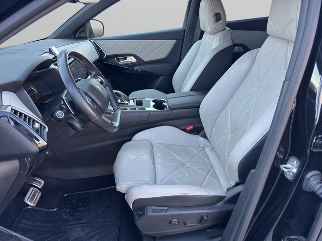 DS 7 CROSSBACK GRAND CHIC E-TENSE 4X2 - автомобили, коли, обяви за нови и употребявани 9