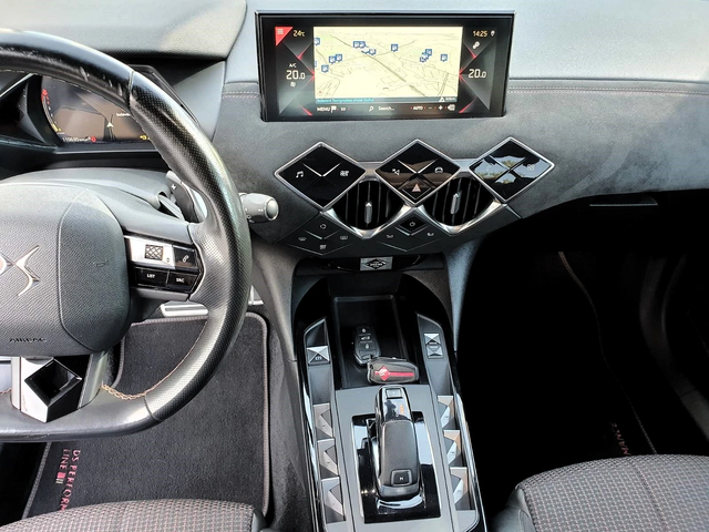 DS 3 Crossback 1.5BlueHDI/Performance Line/Automatic - автомобили, коли, обяви за нови и употребявани 8