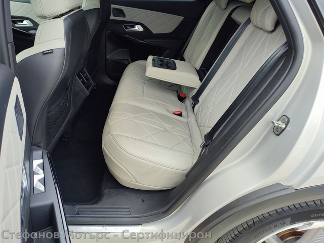 DS DS 7 Crossback SUV 224к.с. Plug-In Hybrid - автомобили, коли, обяви за нови и употребявани 12