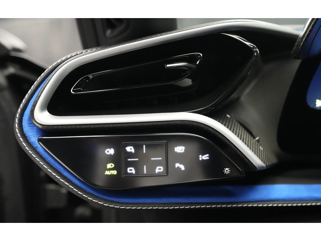 FERRARI 
296 
296 GTS TAILOR MADE - автомобили, коли, обяви за нови и употребявани 9