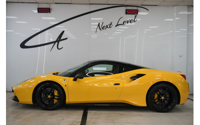 ferrari-488-488-gtb-3-9-v8-biturbo-carbon-package-akrapovic - 3