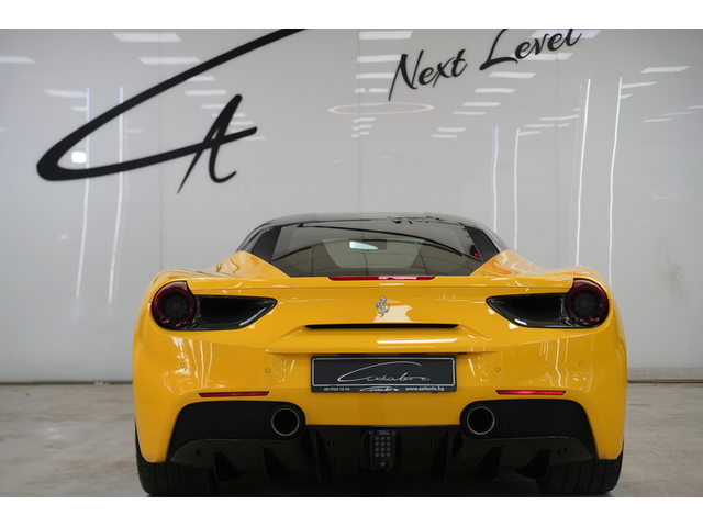 FERRARI 488 488 GTB 3.9 V8 BiTurbo Carbon Package AKRAPOVIC - автомобили, коли, обяви за нови и употребявани 4